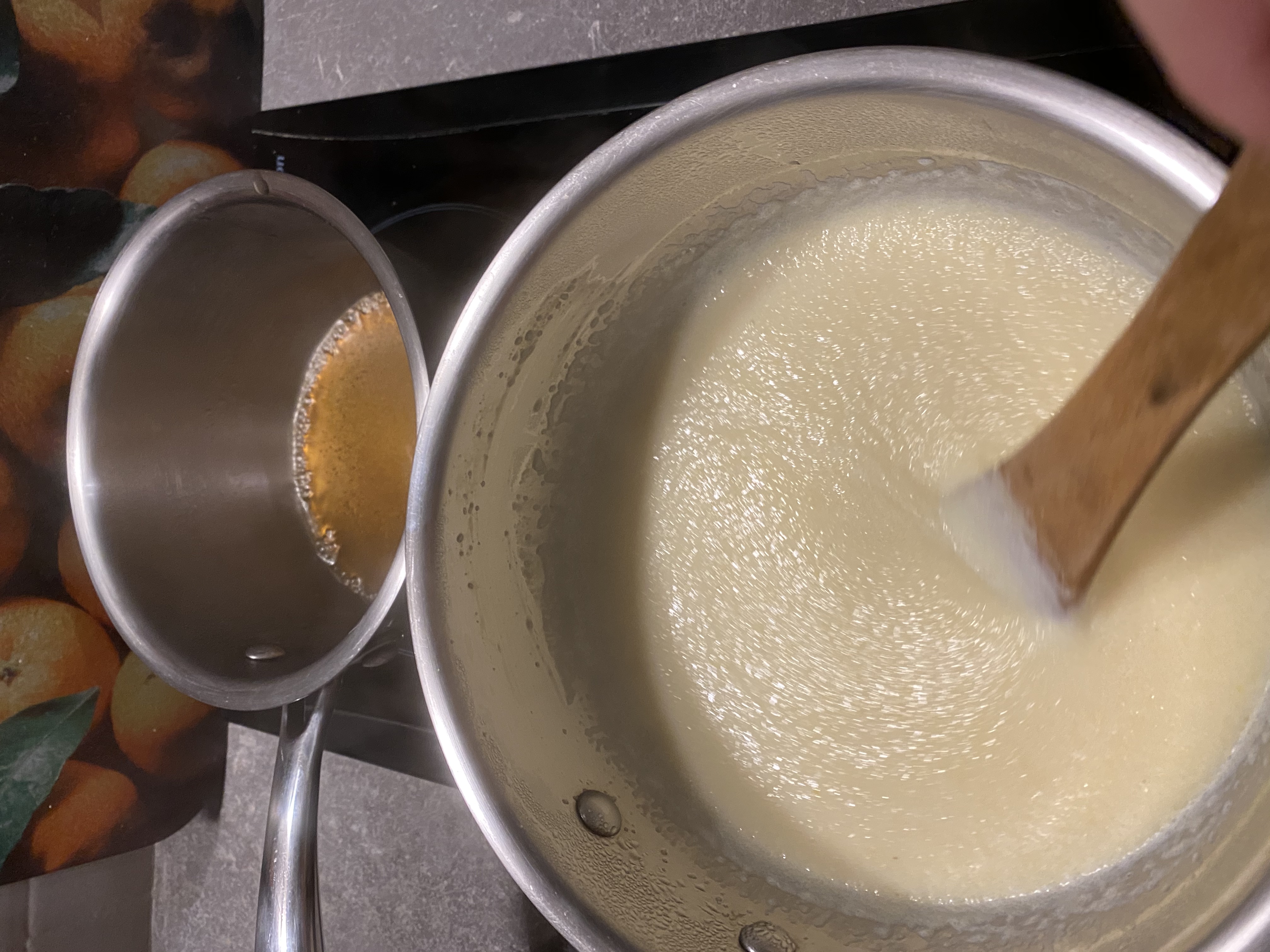 epaississement de la polenta et creation du caramel